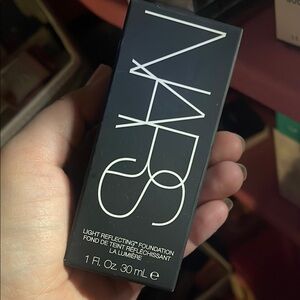 NARS Light Reflecting Foundation - 1 oz